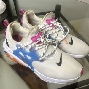 Nike sports foam shoes